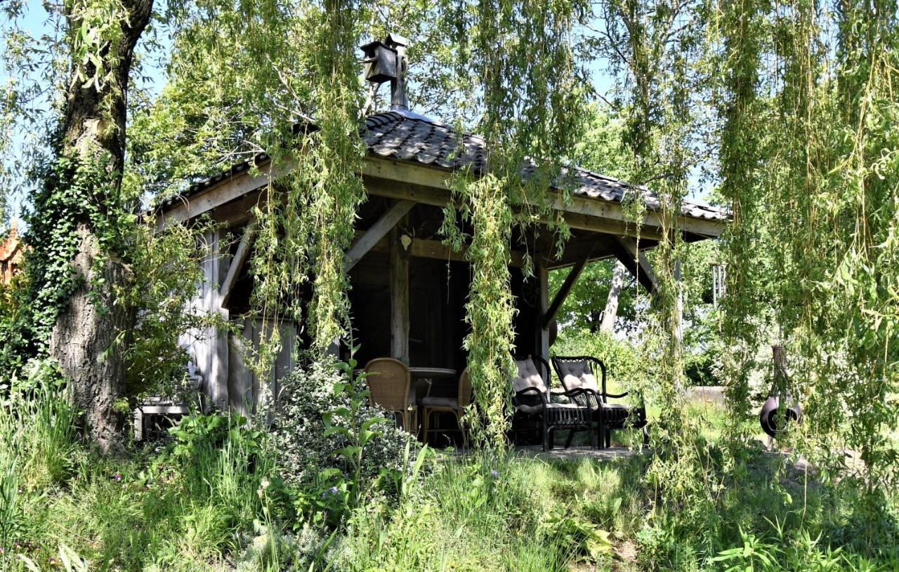 Wildwestruurlo Vila Exterior foto