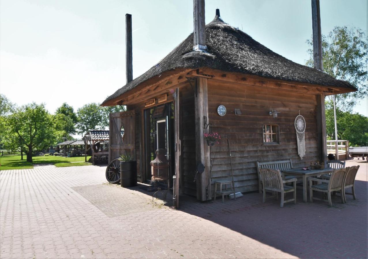 Wildwestruurlo Vila Exterior foto